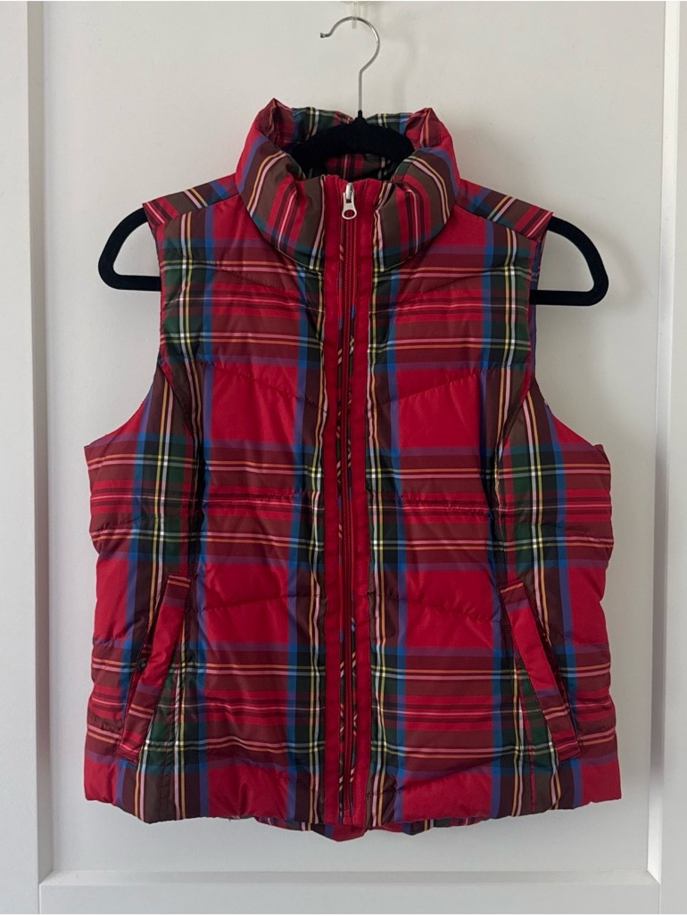 Women’s Red Plaid Puffer Vest